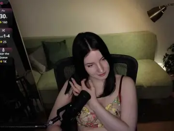 Victoria1  live sex cam