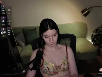Victoria1  live sex cam