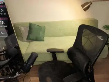 Victoria1  live sex cam