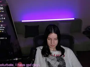 Victoria1  live sex cam