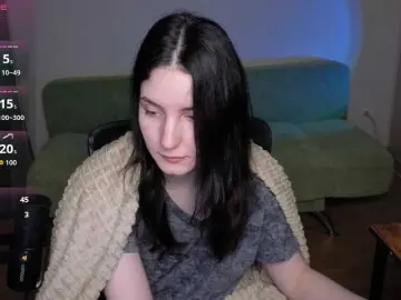 Victoria1  live sex cam