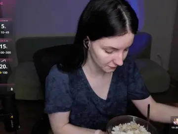 Victoria1  live sex cam