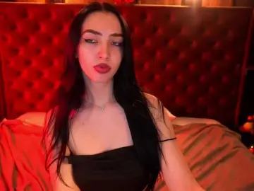 WildKittenX  live sex cam