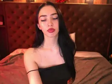 WildKittenX  live sex cam