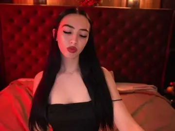 WildKittenX  live sex cam