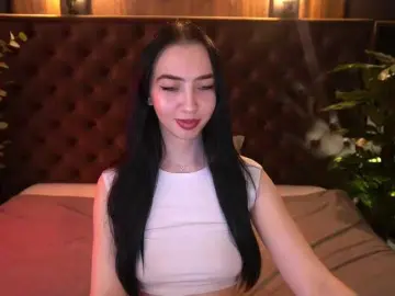 WildKittenX  live sex cam