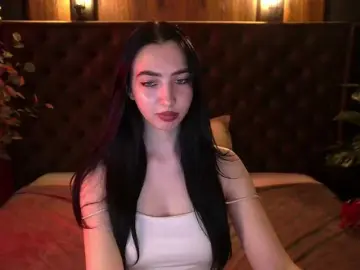 WildKittenX  live sex cam