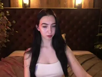 WildKittenX  live sex cam