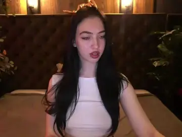 WildKittenX  live sex cam