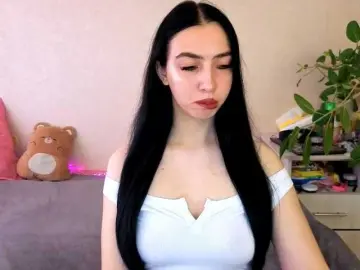 WildKittenX  live sex cam