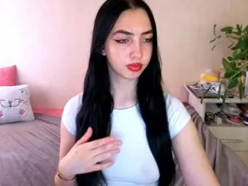 WildKittenX  live sex cam