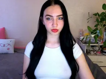 WildKittenX  live sex cam