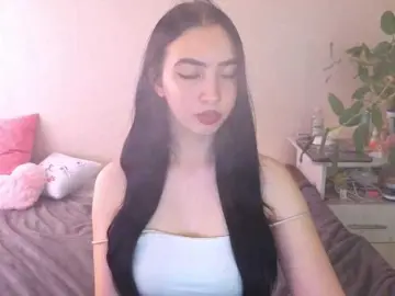 WildKittenX  live sex cam