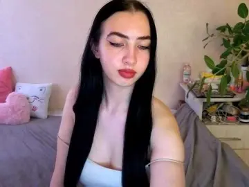 WildKittenX  live sex cam