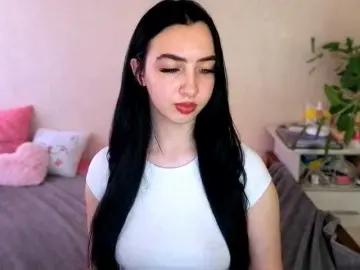 WildKittenX  live sex cam