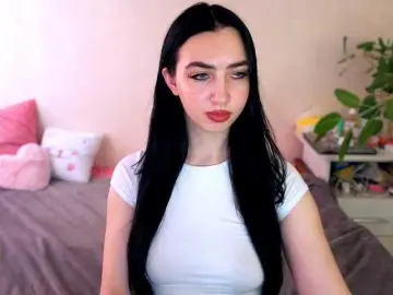 WildKittenX  live sex cam