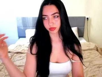 WildKittenX  live sex cam