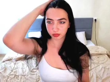 WildKittenX  live sex cam