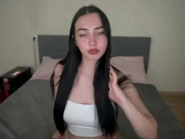 WildKittenX  live sex cam