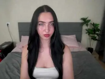 WildKittenX  live sex cam