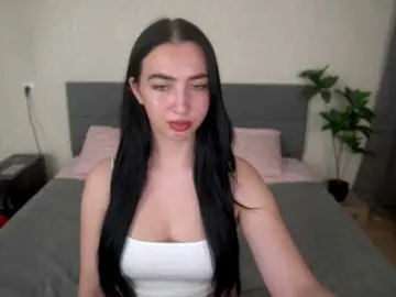 WildKittenX  live sex cam