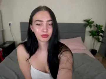 WildKittenX  live sex cam