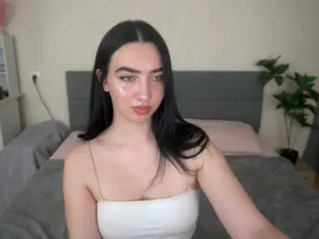 WildKittenX  live sex cam
