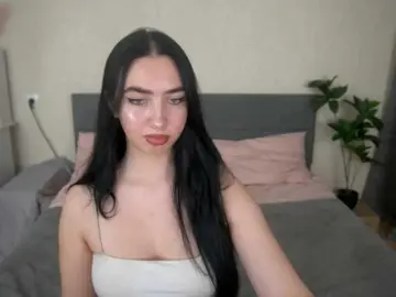 WildKittenX  live sex cam