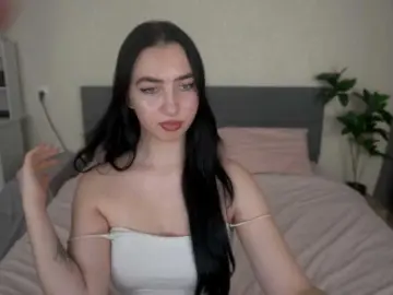 WildKittenX  live sex cam