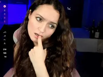 Cerann  live sex cam
