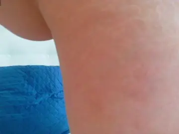 Karissia-x  live sex cam