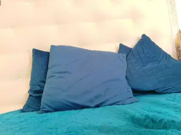 Karissia-x  live sex cam