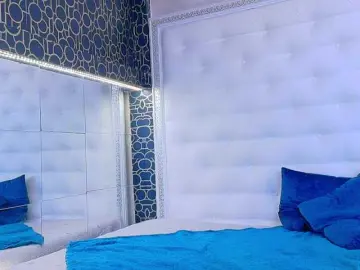 Karissia-x  live sex cam