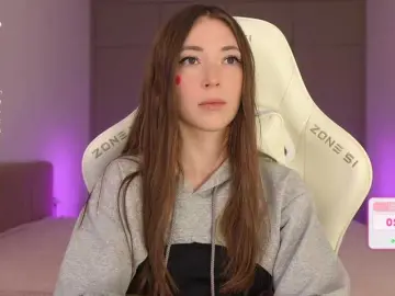 Lollipop-o  live sex cam