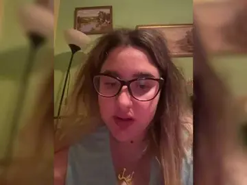 Marouskaki  live sex cam