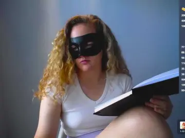 Bubbblegum  live sex cam