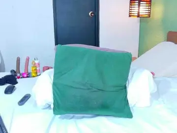 DANAABROWN  live sex cam