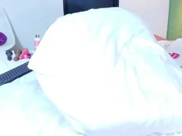 DANAABROWN  live sex cam