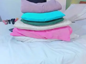 DANAABROWN  live sex cam