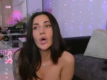 KimLuv  live sex cam