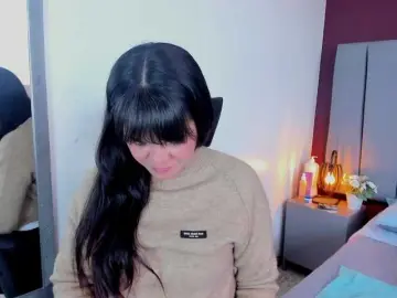 LauraHotties  live sex cam