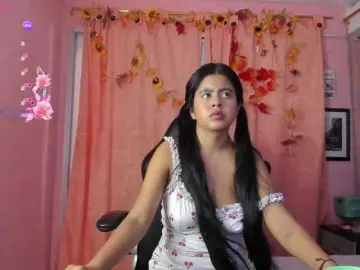 NaylaAbadi  live sex cam