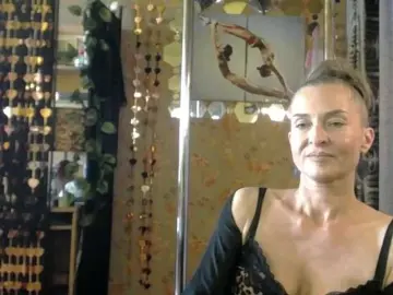 Soniadance  live sex cam