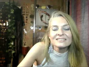 Soniadance  live sex cam