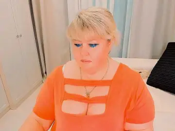 XBIGTITSXX  live sex cam