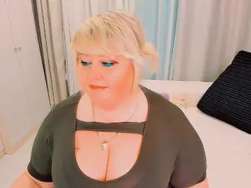 XBIGTITSXX  live sex cam