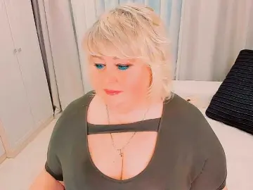 XBIGTITSXX  live sex cam