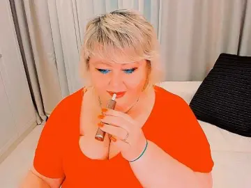 XBIGTITSXX  live sex cam