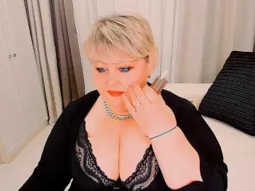 XBIGTITSXX  live sex cam