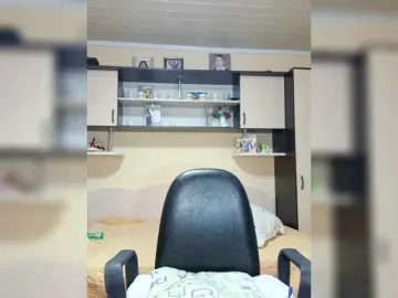 Alliahhot  live sex cam